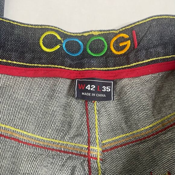 COOGI Australia Jeans colorful Embroidered Back Pockets Size 42x35 - Picture 3 of 4